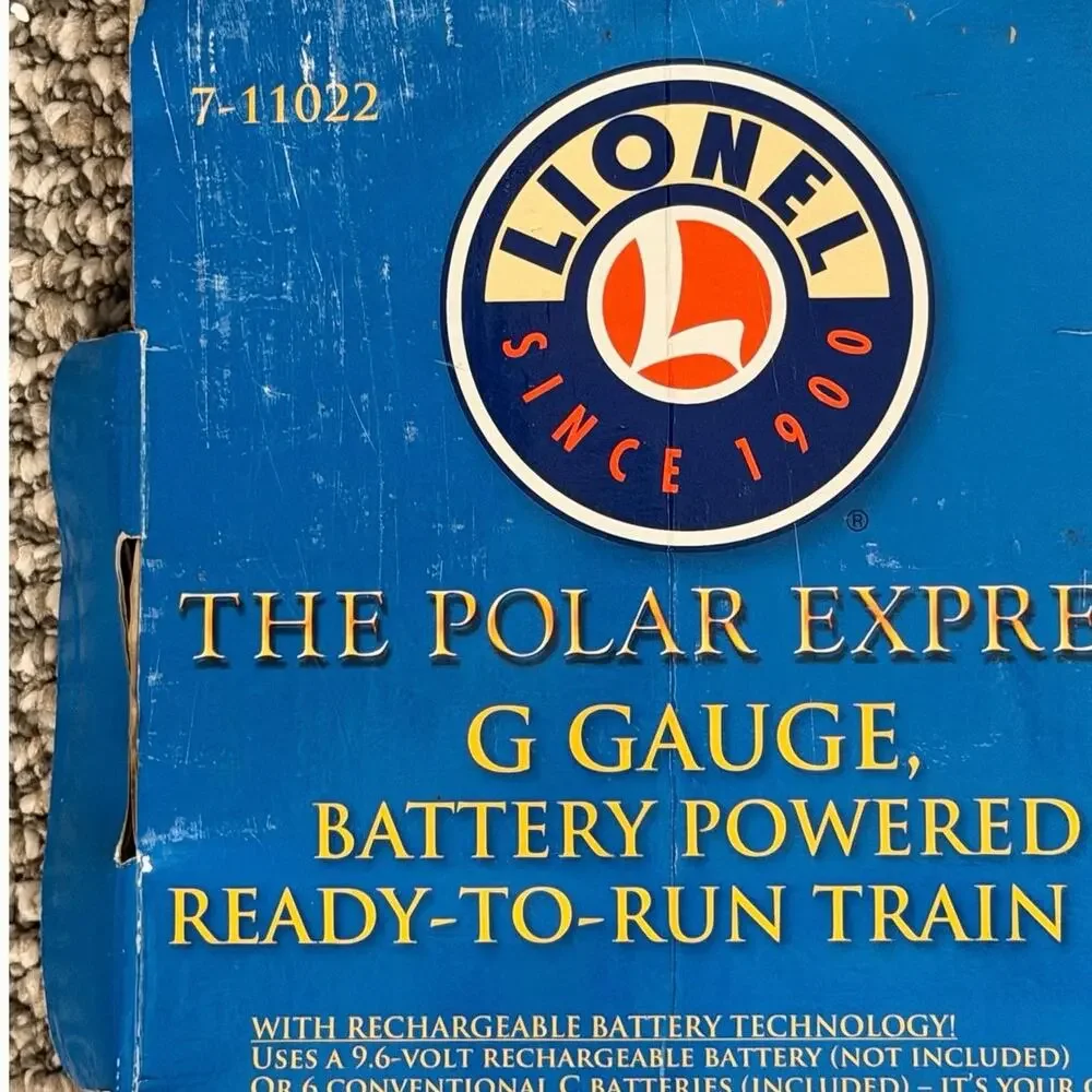 Lionel The Polar Express observation car with disappearing hobo G Gauge battery